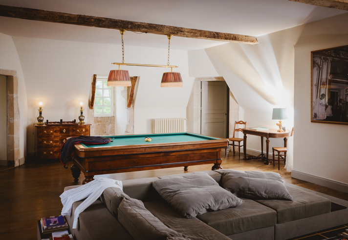 THE BILLIARD ROOM 
